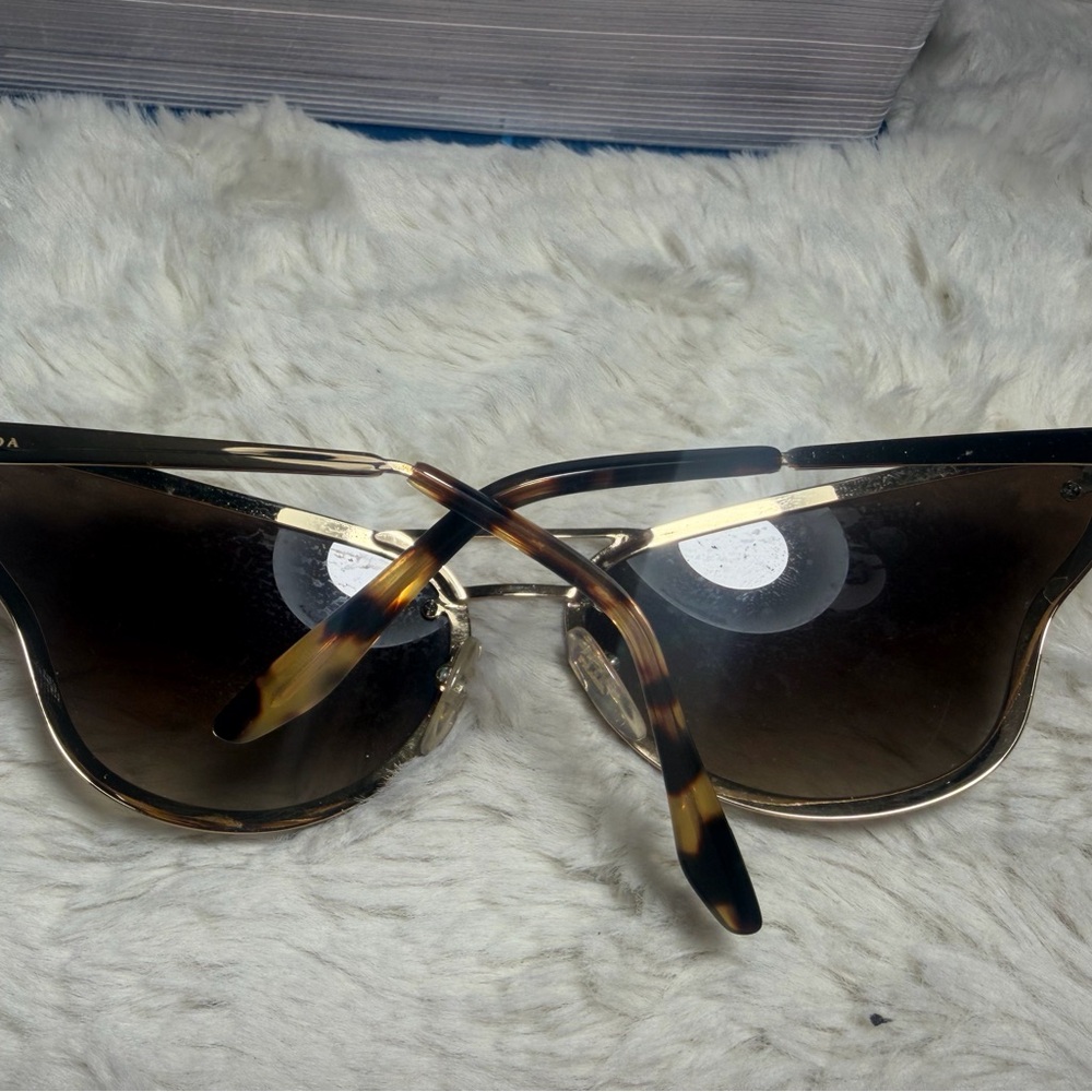 Prada Stylish Gold and Black Sunglasses - Picture 7 of 14